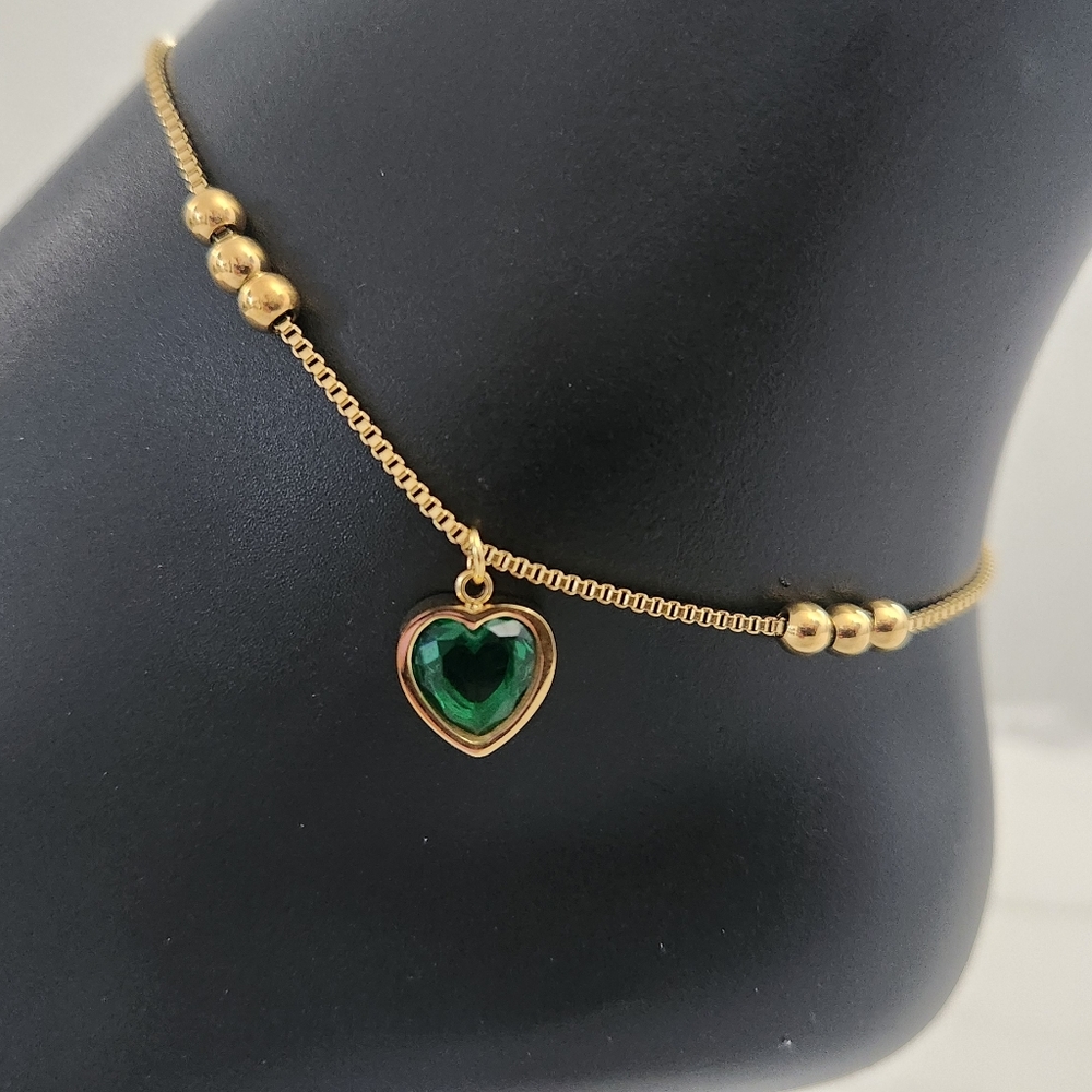 Gold Plates Beaded Anklet Bracelet with Emerald Green Heart Charm - Picture 5 of 14